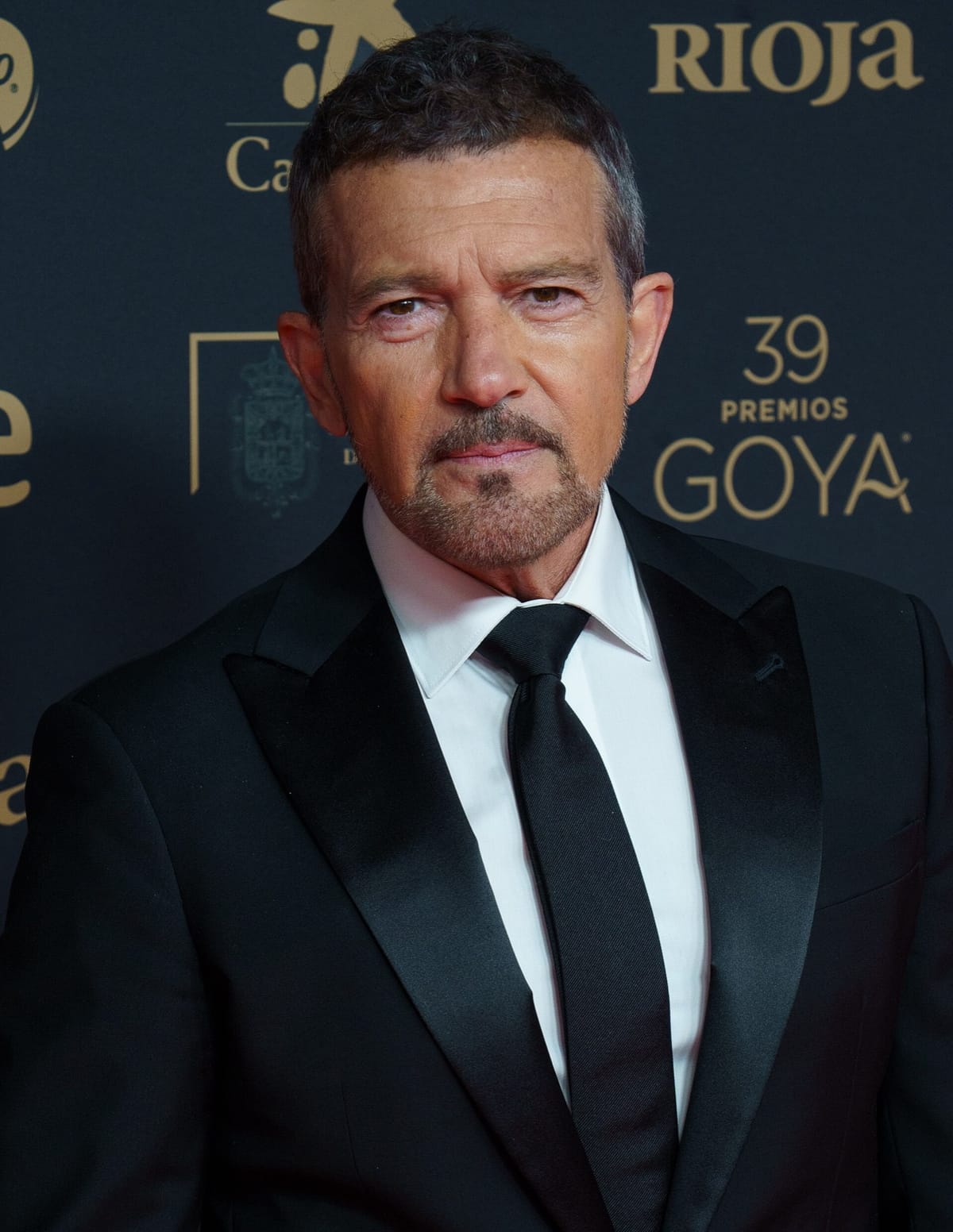 Antonio Banderas Plays Cortés for Two AI Studios, Shooting in Paris